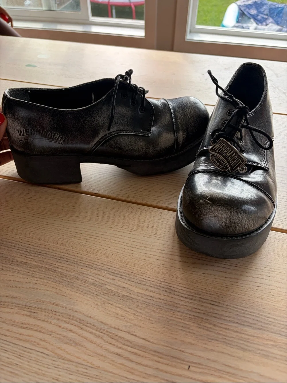 Wehrmacht German boots Men's Black Distressed Leather Lace-Up Oxfords